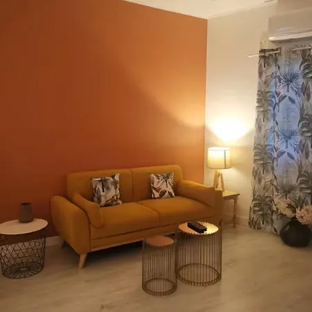 Appartement Cosy Centre Ville LʼIsle-sur-la-Sorgue Exterior foto